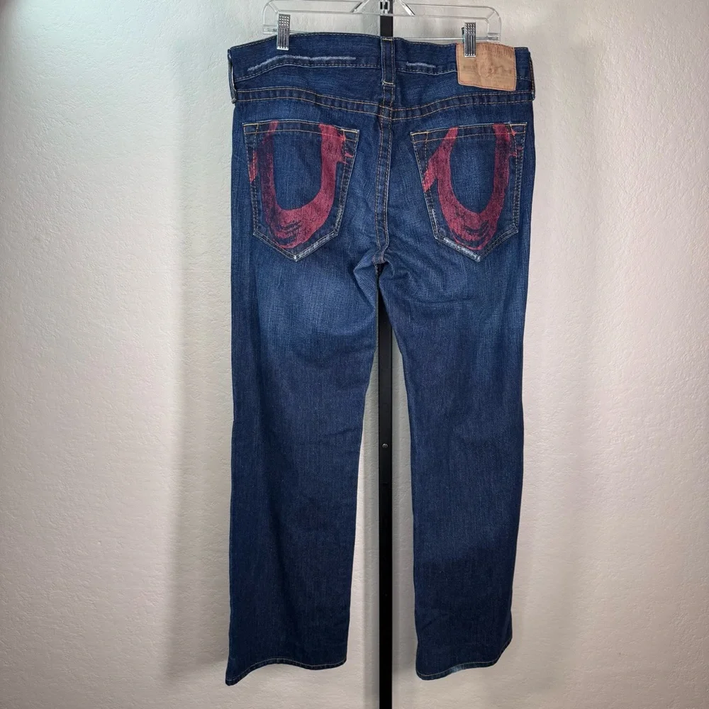 AUTHENTIC True Religion Red Painted Pockets Distressed Denim Jeans Size 36